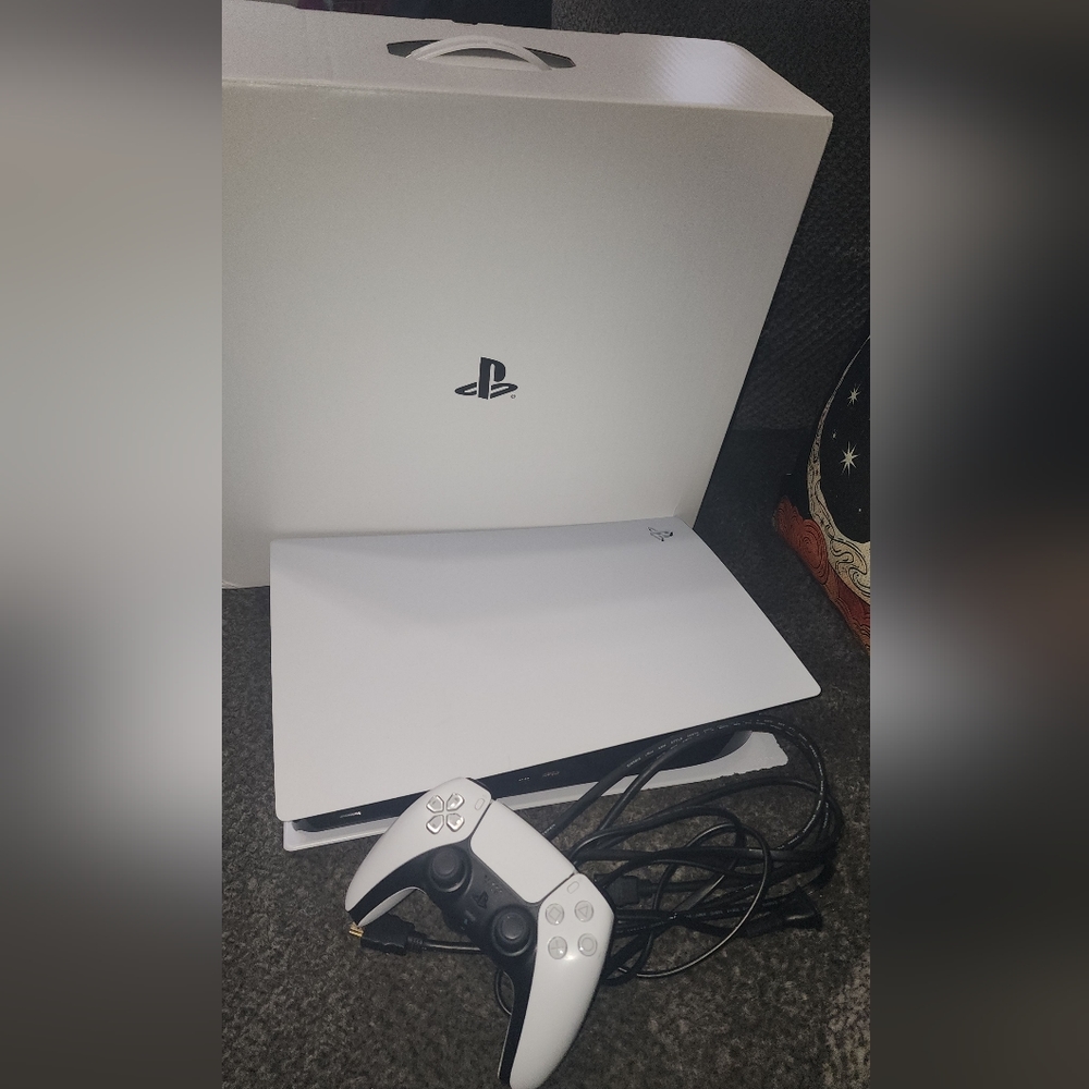 Ps5 console with all cables and 1 controller